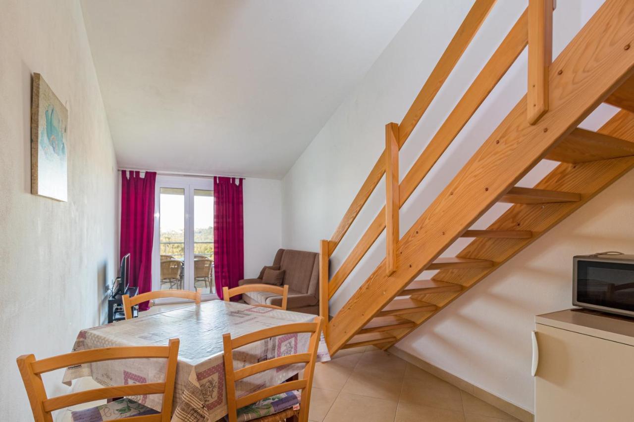 Apartments And Rooms Alenka Banjole Εξωτερικό φωτογραφία