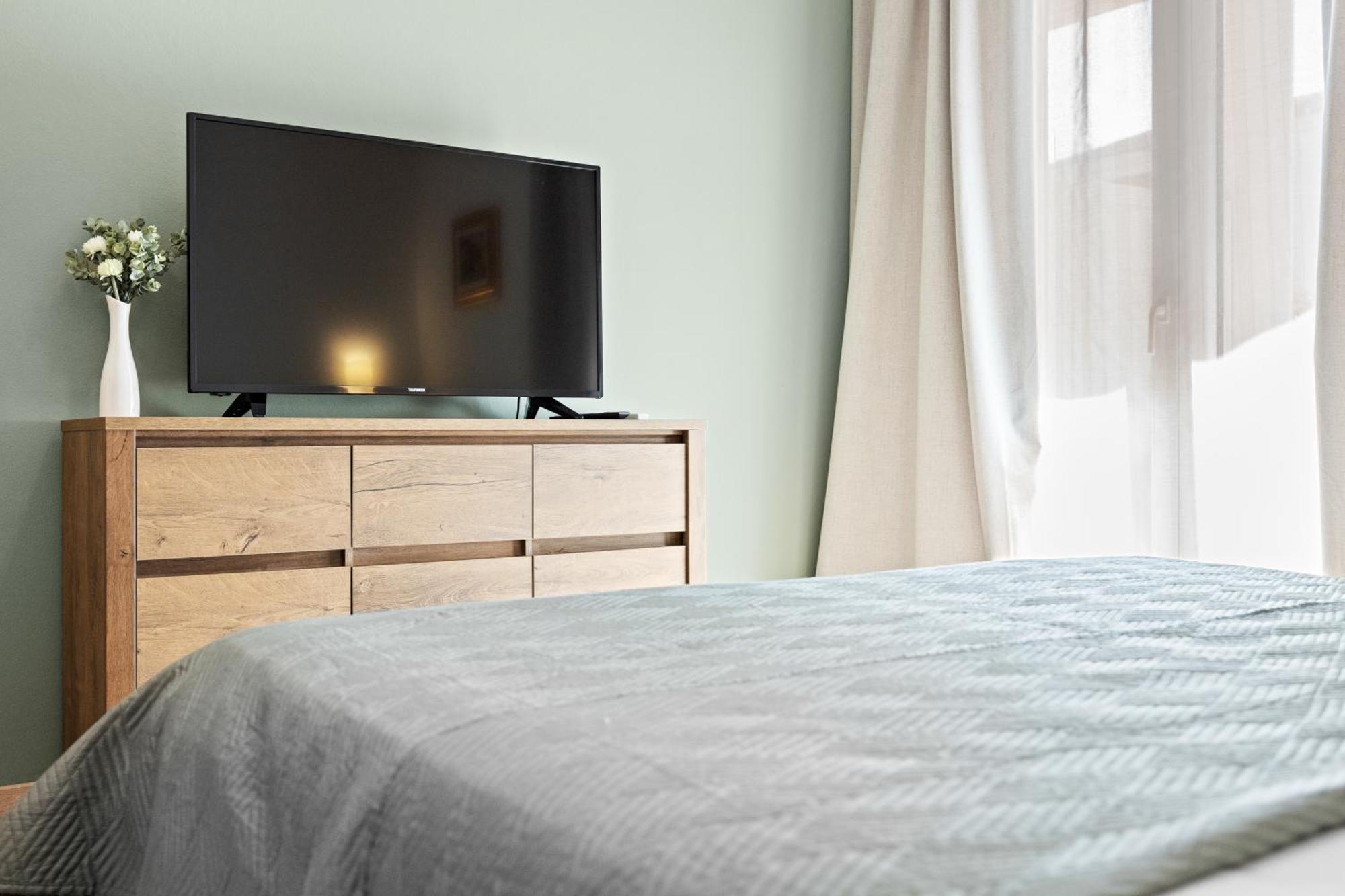 Apartments And Rooms Alenka Banjole Εξωτερικό φωτογραφία